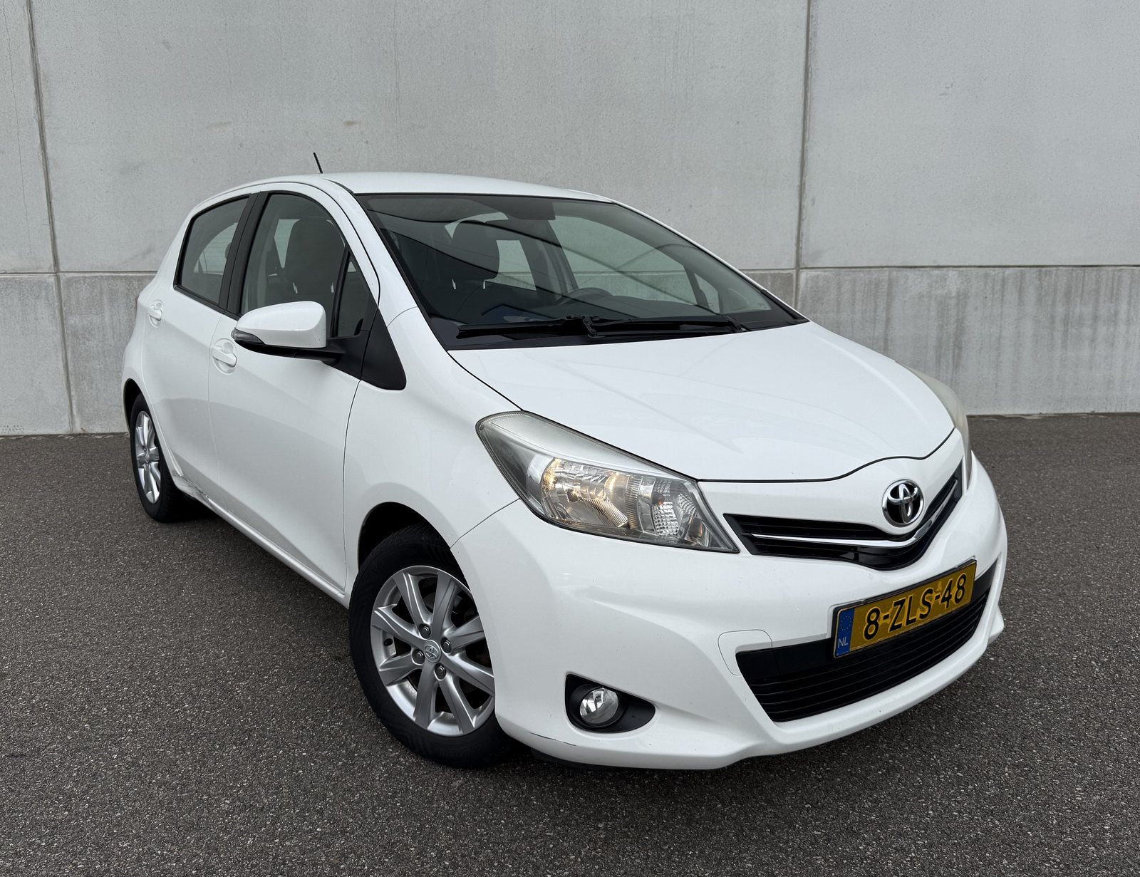 Toyota Yaris 1.3 VVT-i Aspiration — verkocht